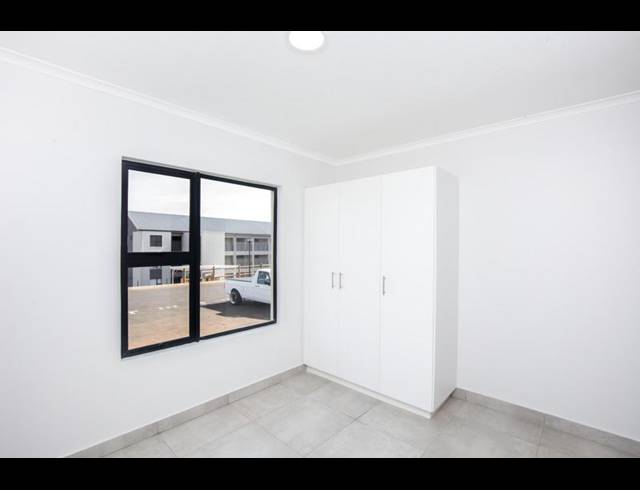 2 BEDROOM APARTMENT FOR SALE IN HAYFIELDS